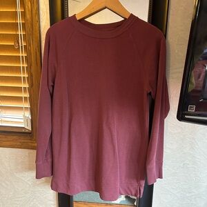 Old Navy Active Maroon Pullover